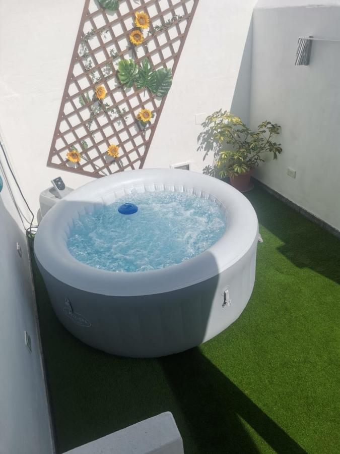 Chalet Con Jacuzzi Climatizado, Barbacoa Y Cerca De La Playa Abades  Bagian luar foto